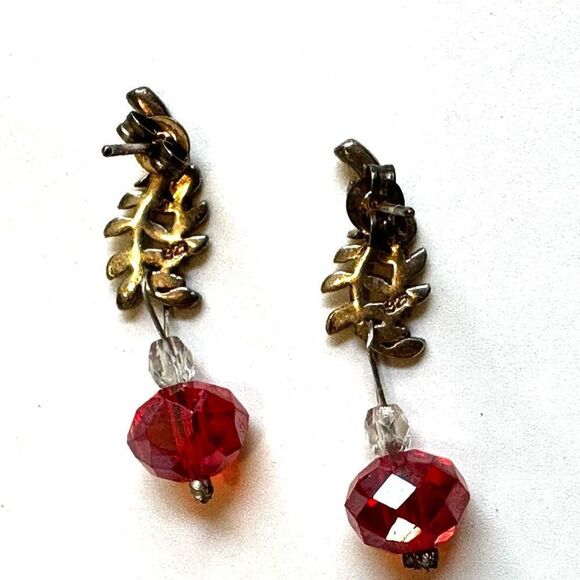 Silver tone leaf red crystal drop earrings - Picture 10 of 11